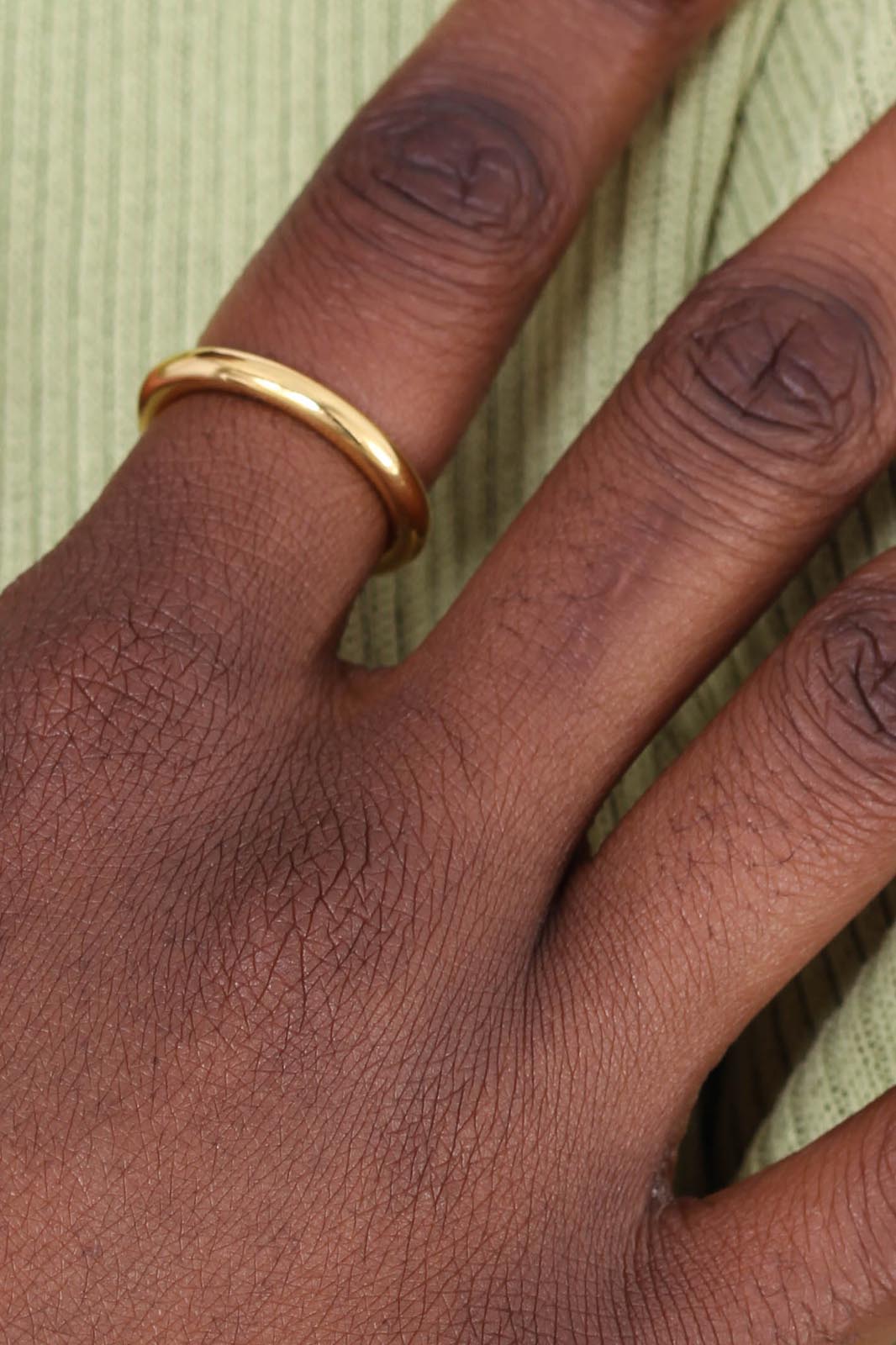 Gold simple thick banded ring_2