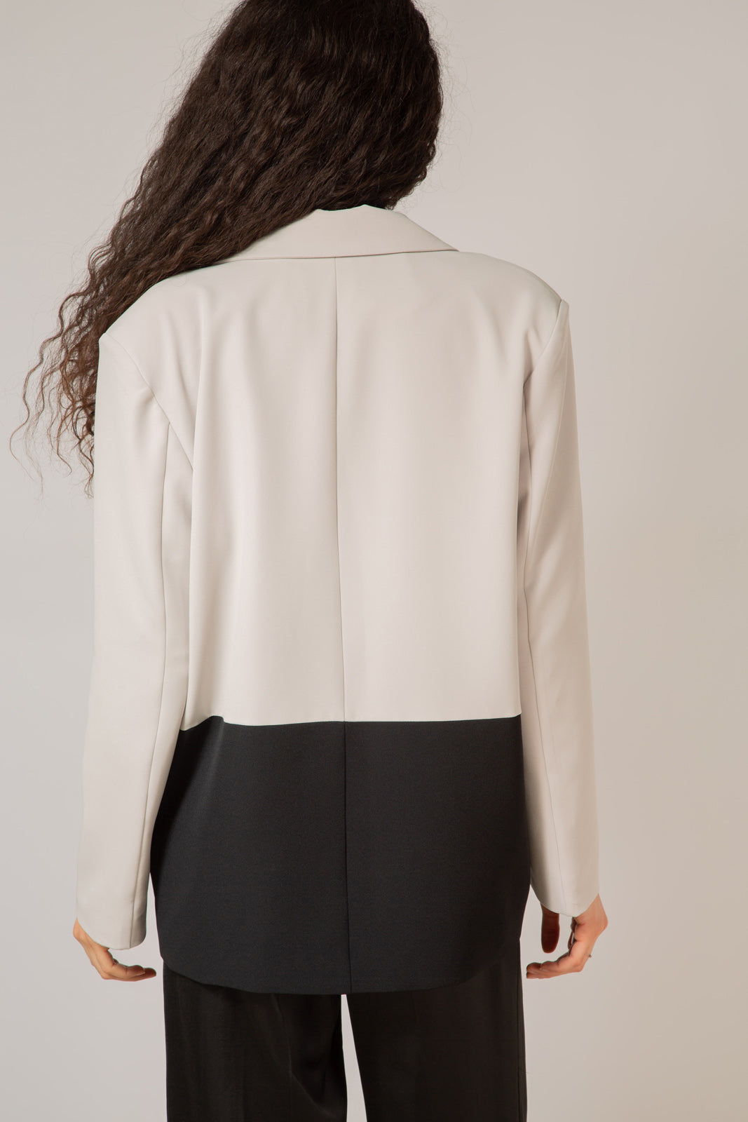Ivory and black colour block blazer_10