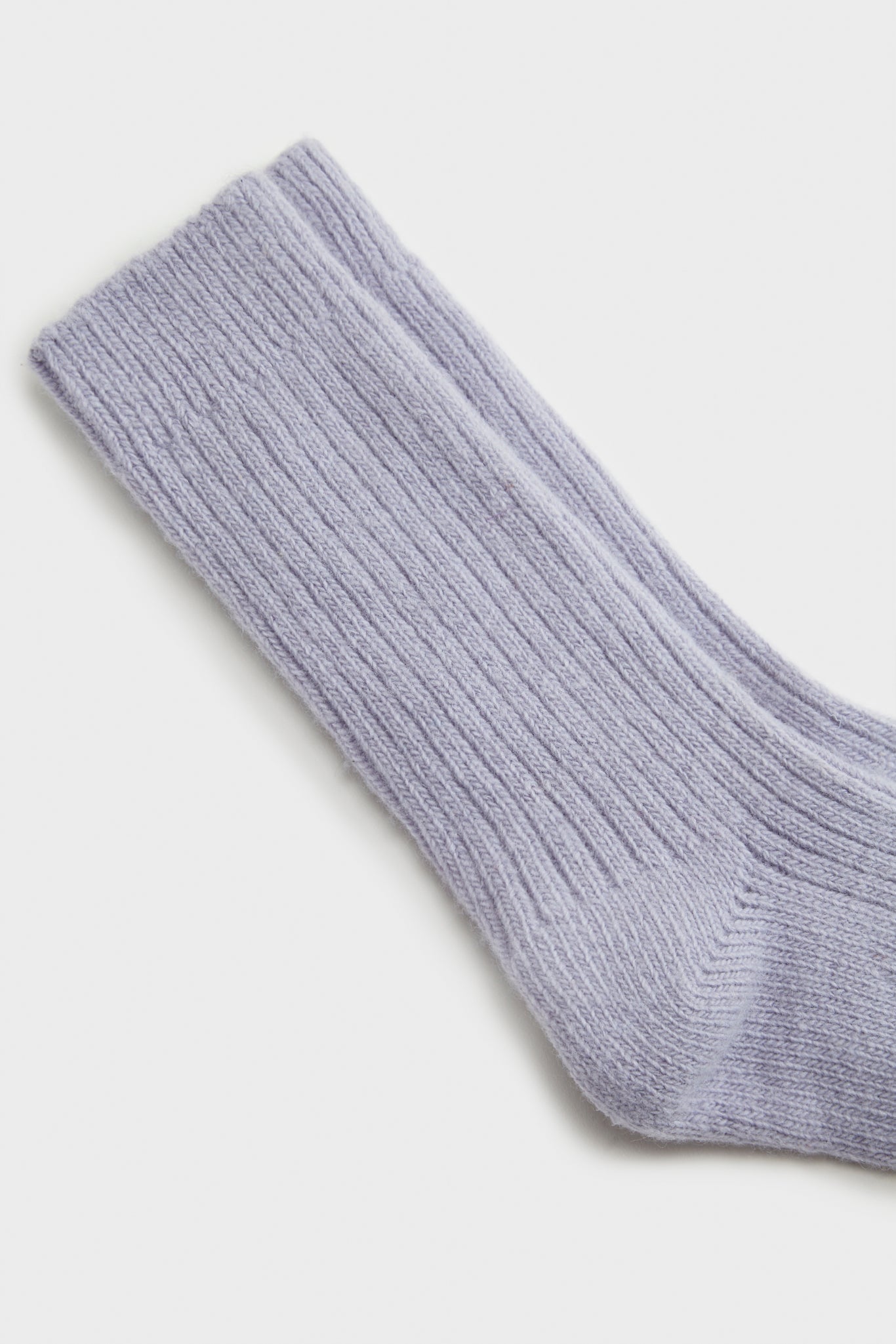 Lilac thick ribbed cashmere blend socks_2