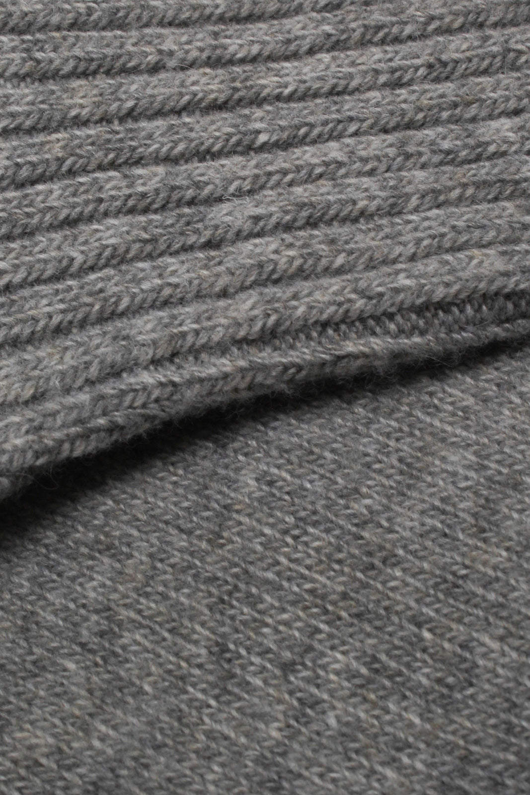 Light grey ribbed cashmere wool blend socks_3