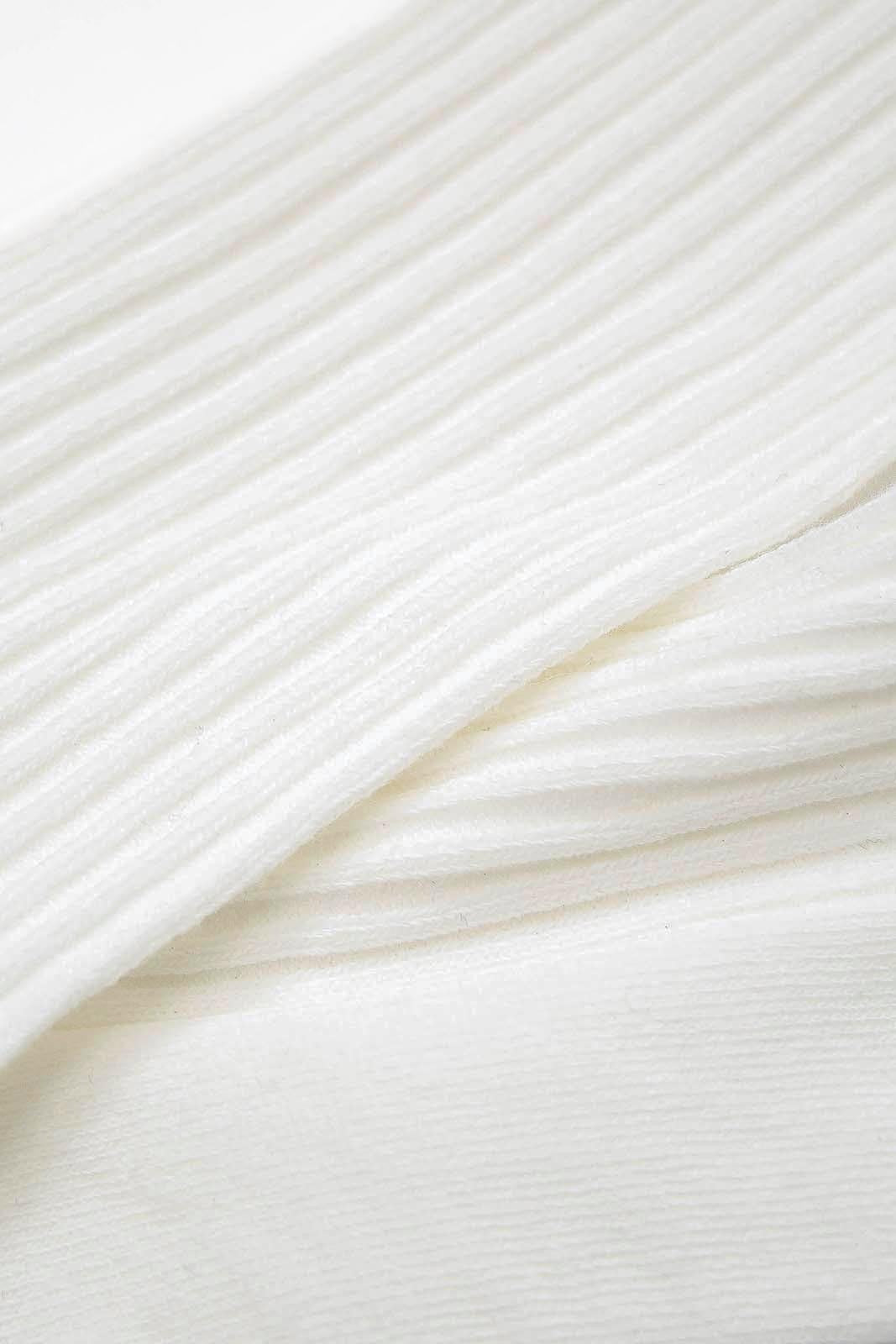 Ivory long ribbed socks_2