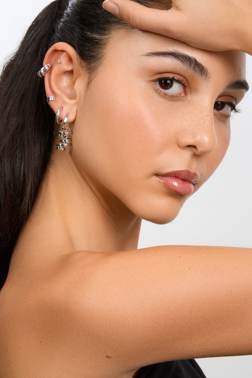 Silver 15mm large twisted spiral huggie earrings_4