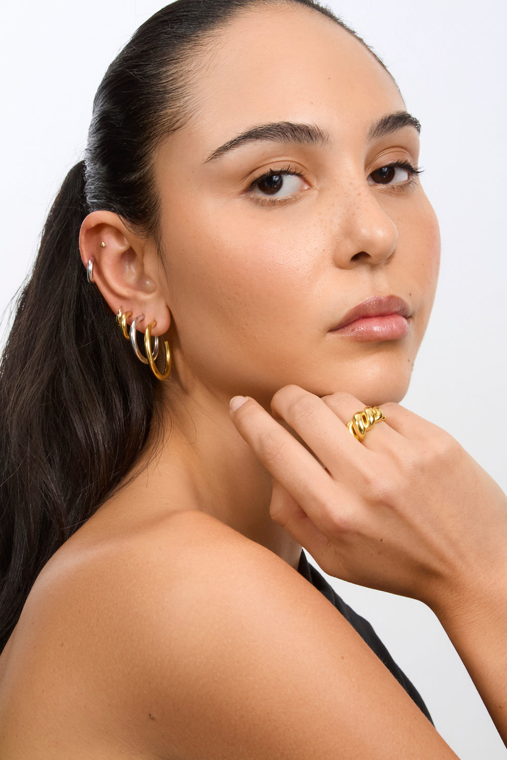 Gold 30mm thick perfect circle hoops_4