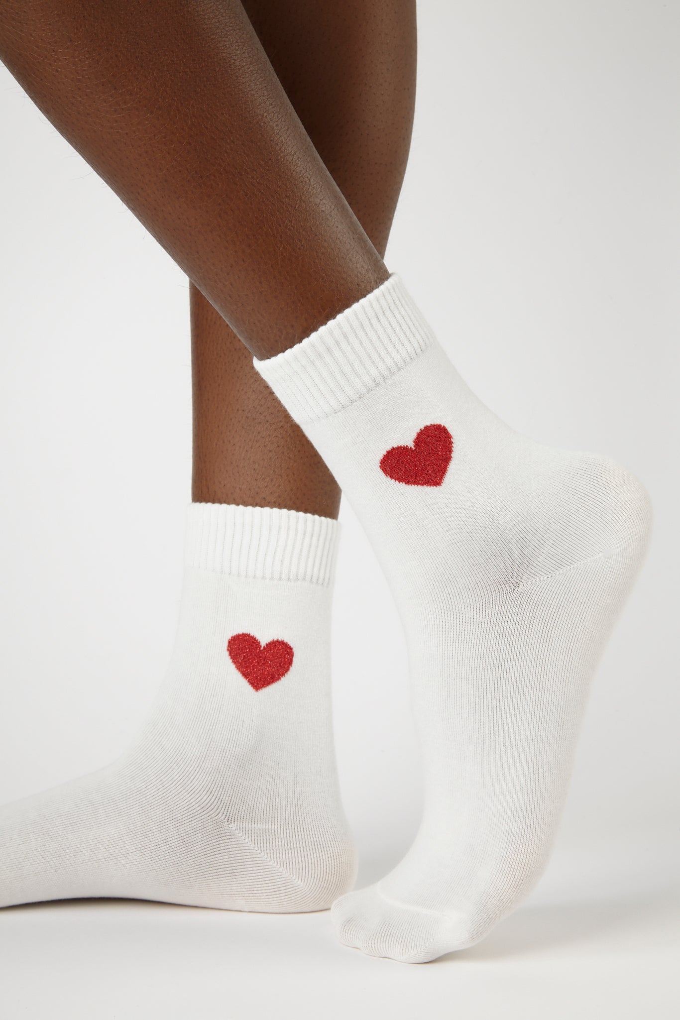 White metallic heart socks_1
