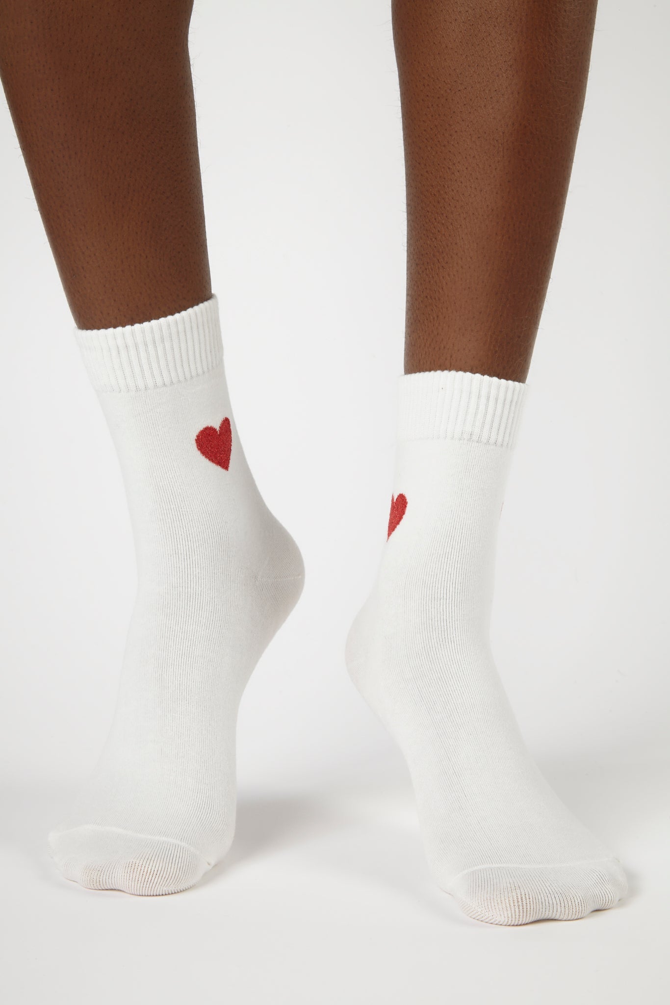 White metallic heart socks_4