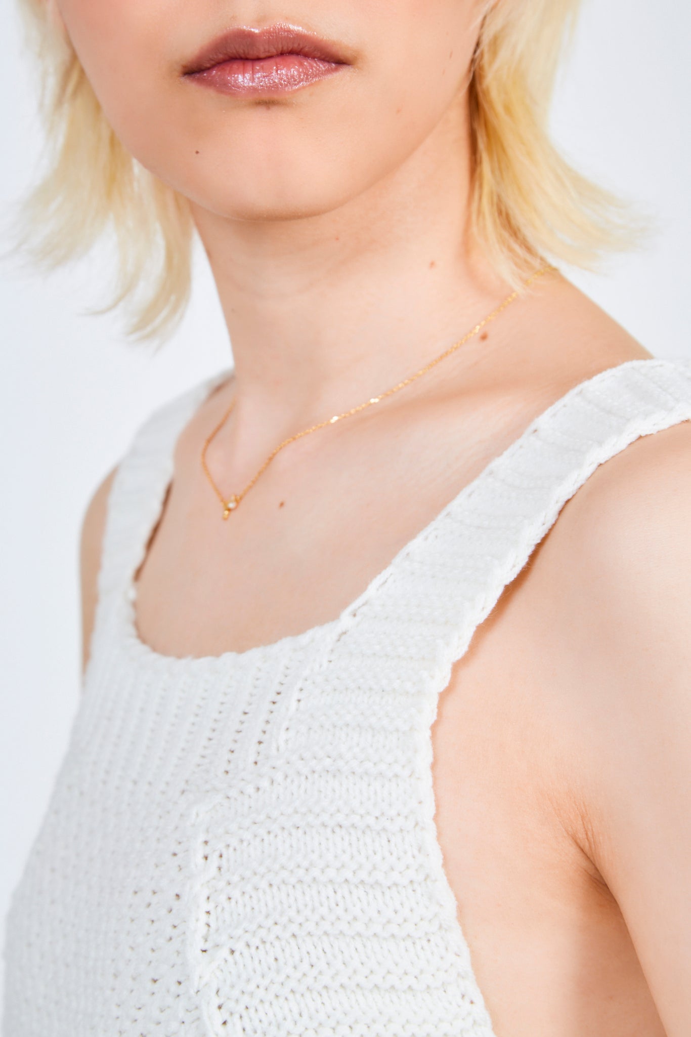 White woven knit thick strap long tank_4