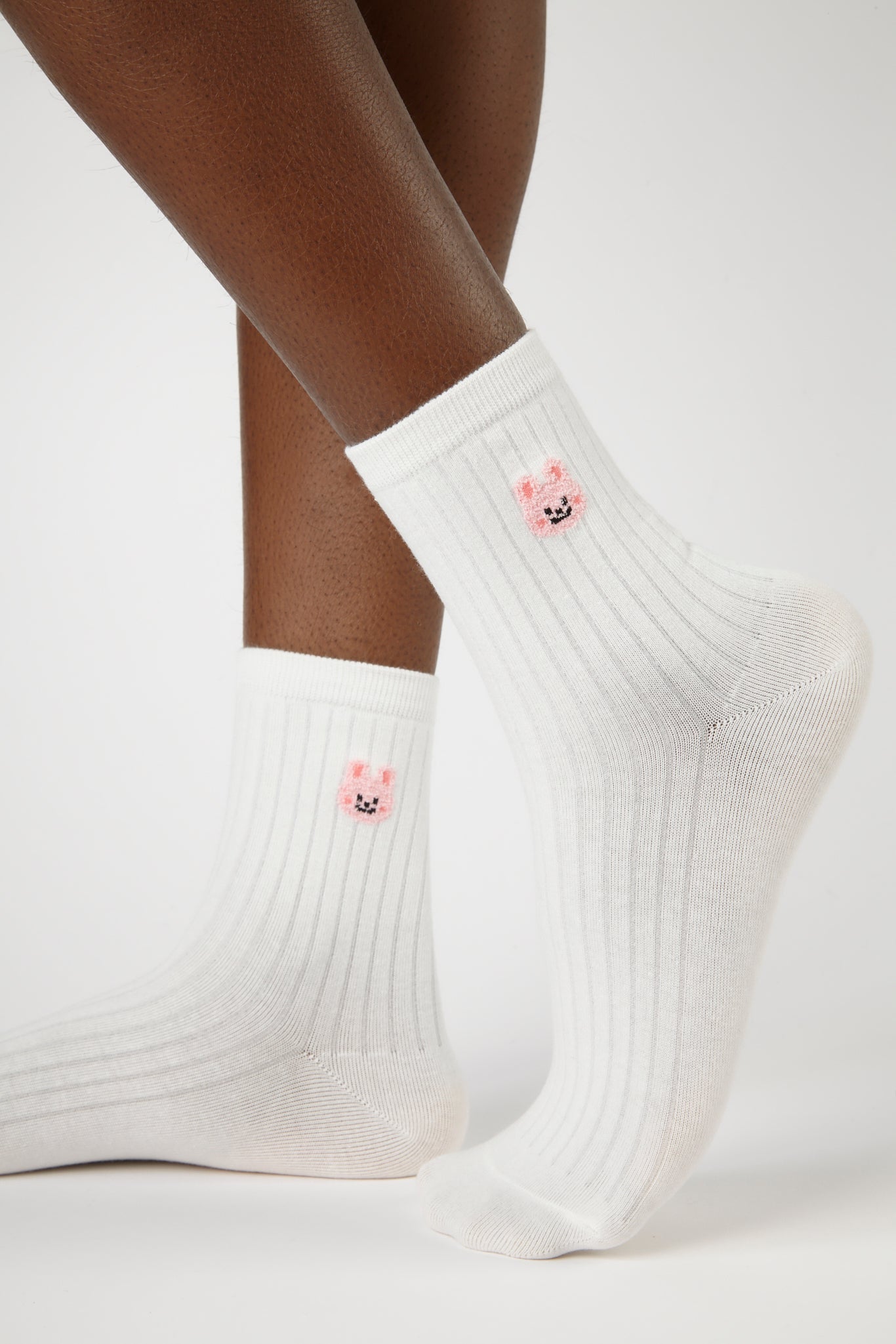 White 'Zodiac Rabbit' face socks_2