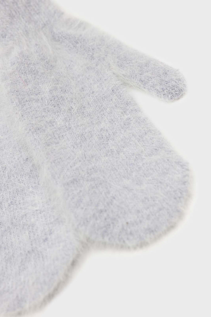 Pale grey mohair mittens_4