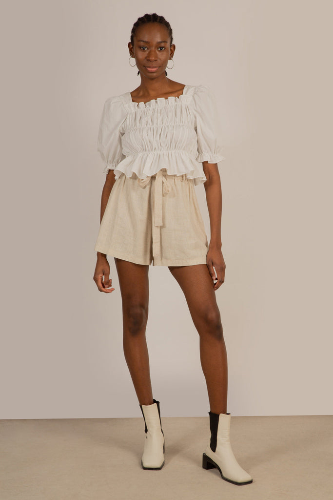 Oatmeal ruched waist belted linen shorts_4