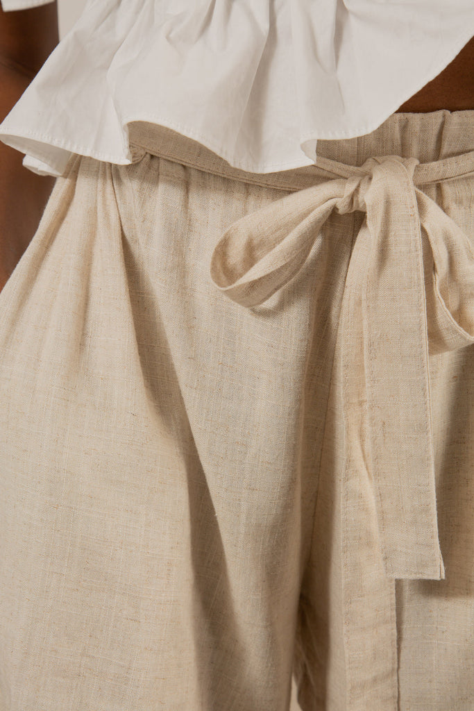 Oatmeal ruched waist belted linen shorts_2
