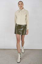 Cream vegan leather cropped shirt jacket_4