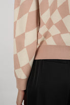 Pink and ivory psychedelic intarsia jumper_7