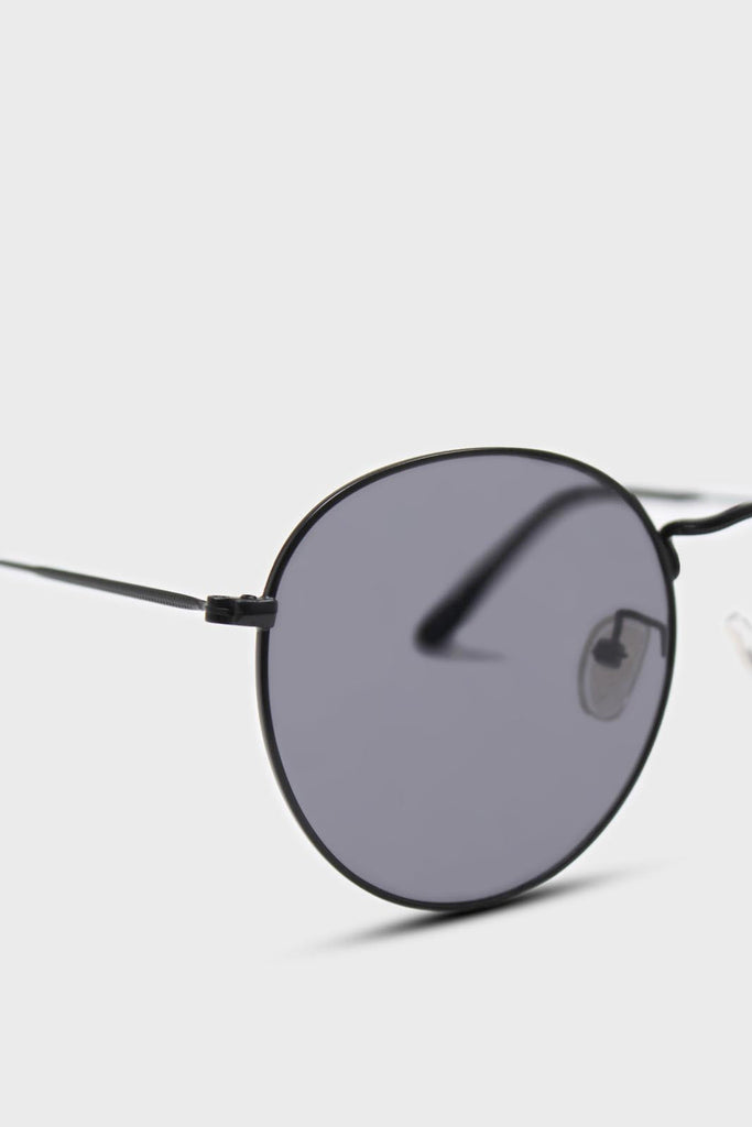 Black matte metal frame round sunglasses_4