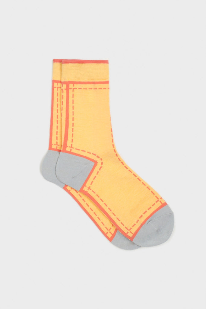 Yellow and blue dotted outline graphic socks_3