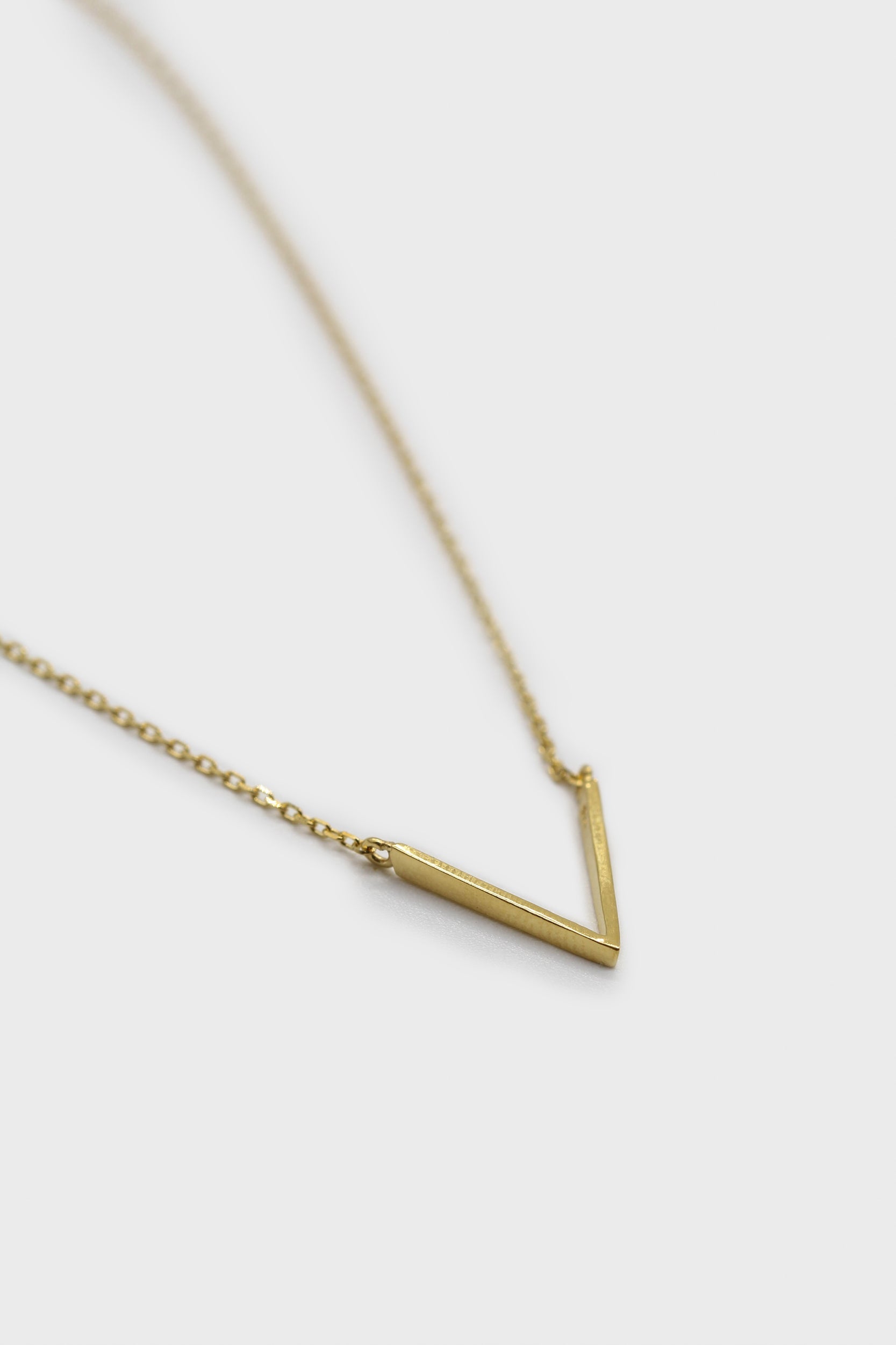 Charm necklace plunging V