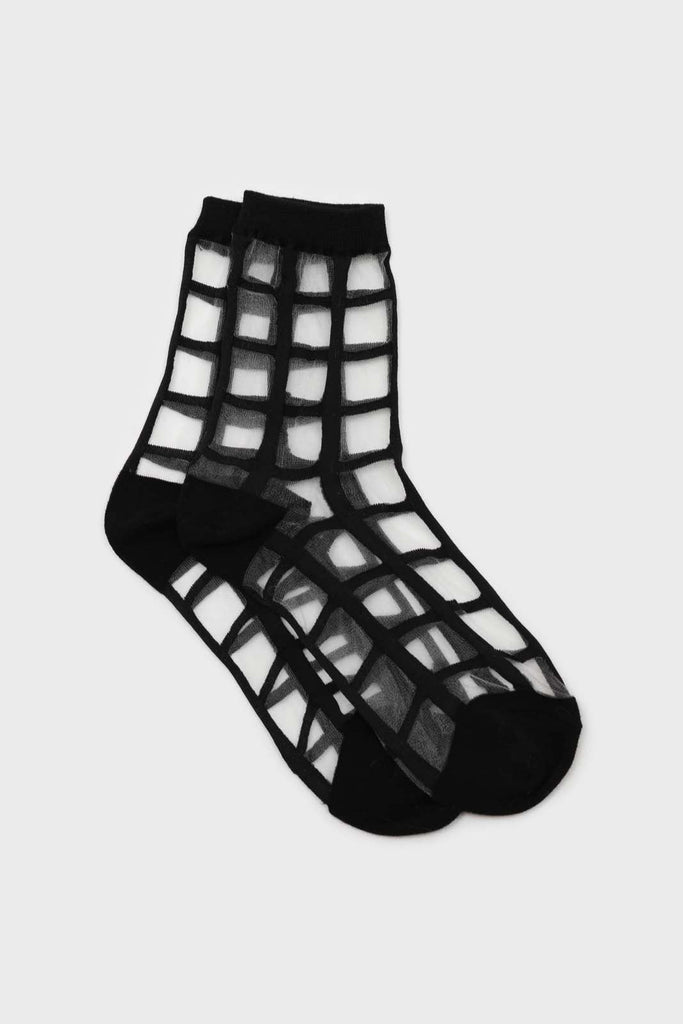 Black sheer grid socks_1