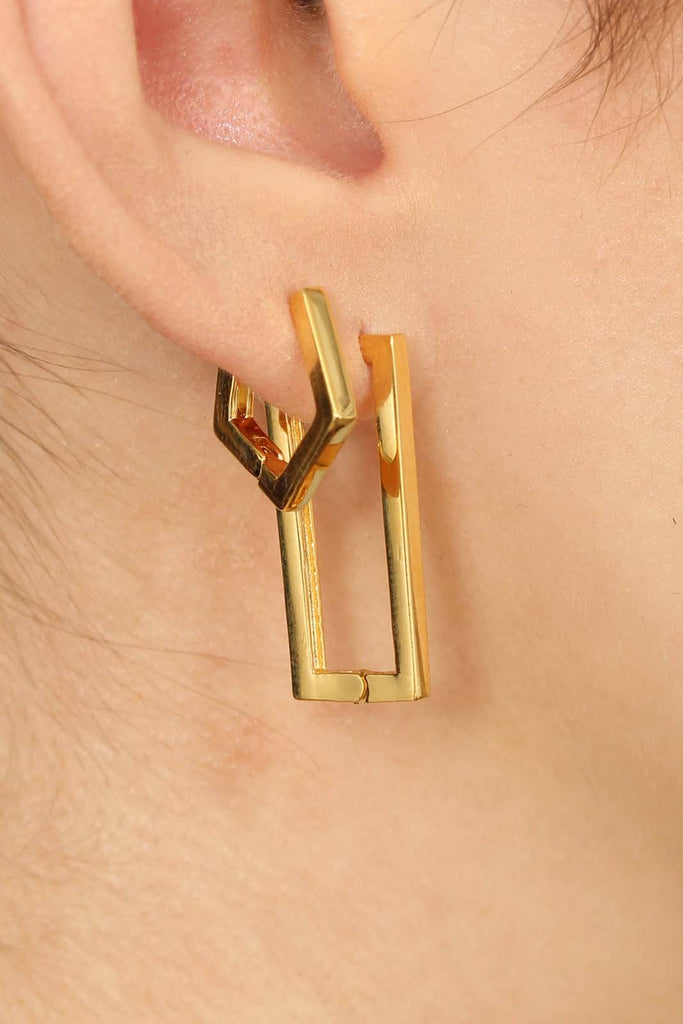 Gold perfect rectangle earrings_3