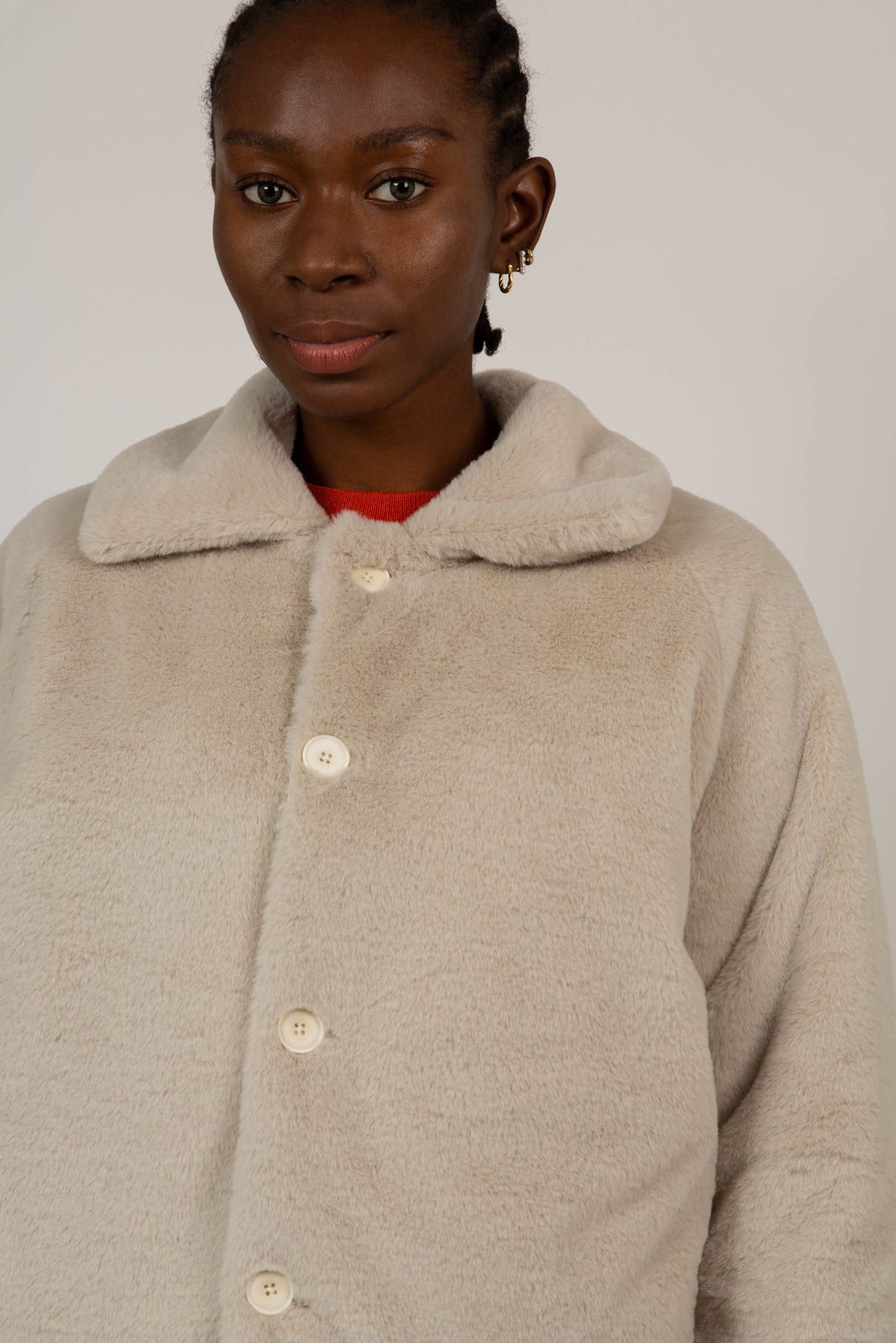 Ivory faux fur large pocket reversible coat_5