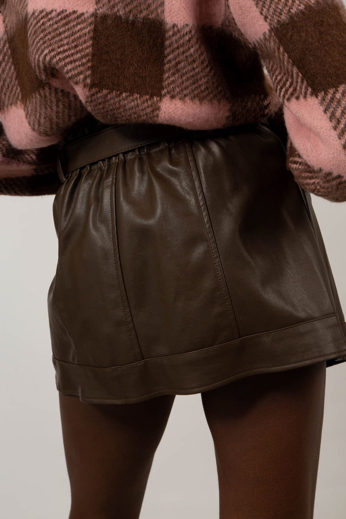 Brown belted vegan leather mini skirt_5