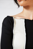 Black and ivory thick vertical stripe top_4