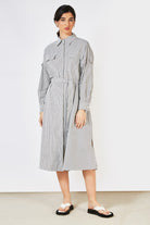 Grey and white contrast thin striped tie waist dress_1
