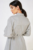 Grey and white contrast thin striped tie waist dress_2