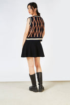 Navy contrast diamond striped sweater vest_9