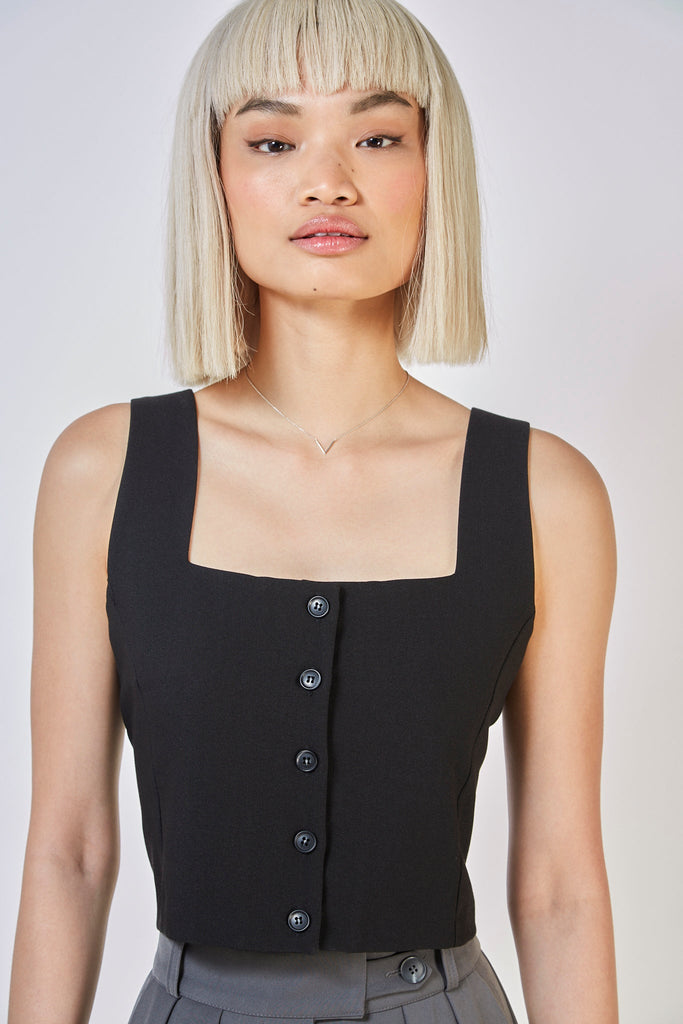 Black button front sleeveless top_7