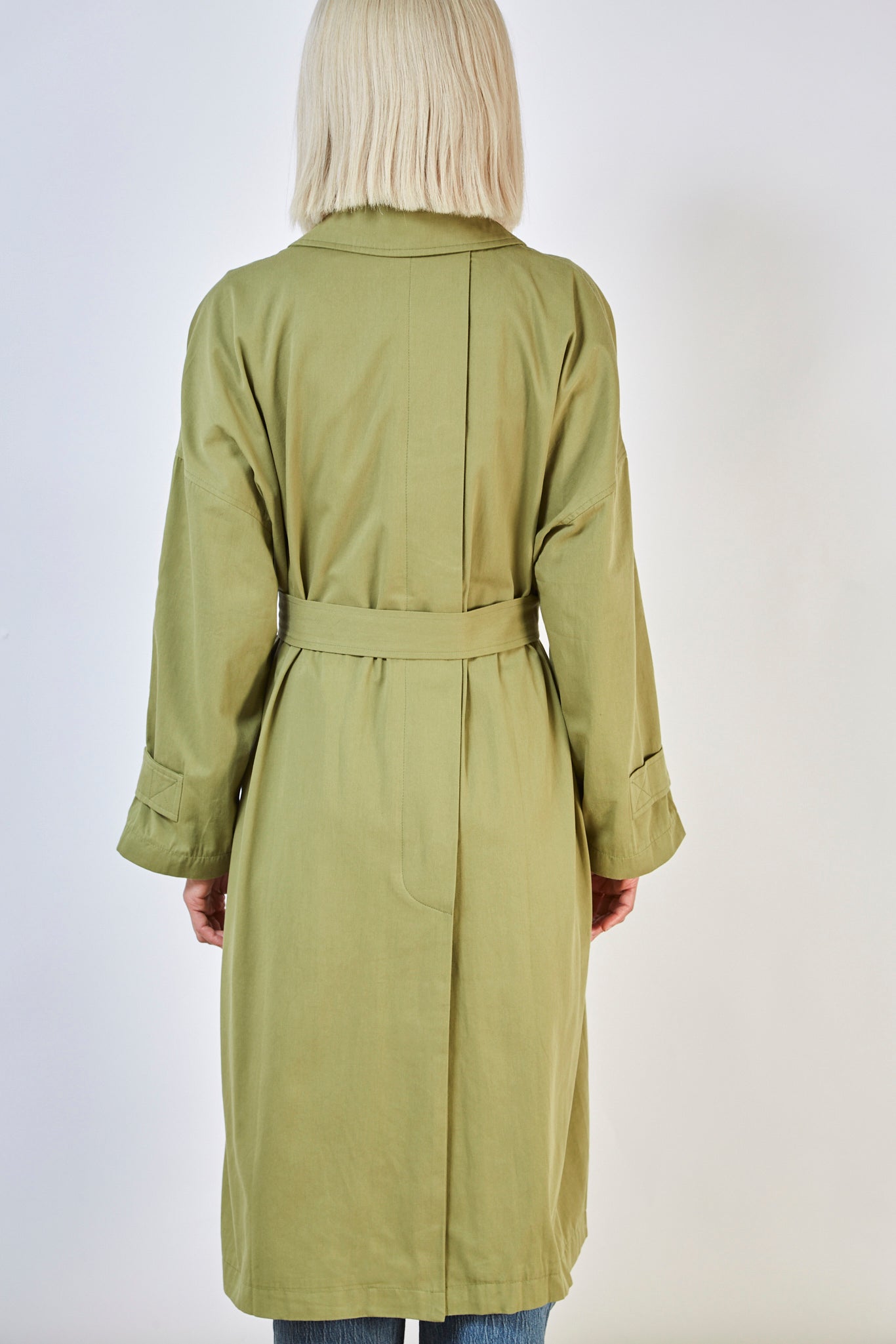 Khaki concealed back button trench coat_5