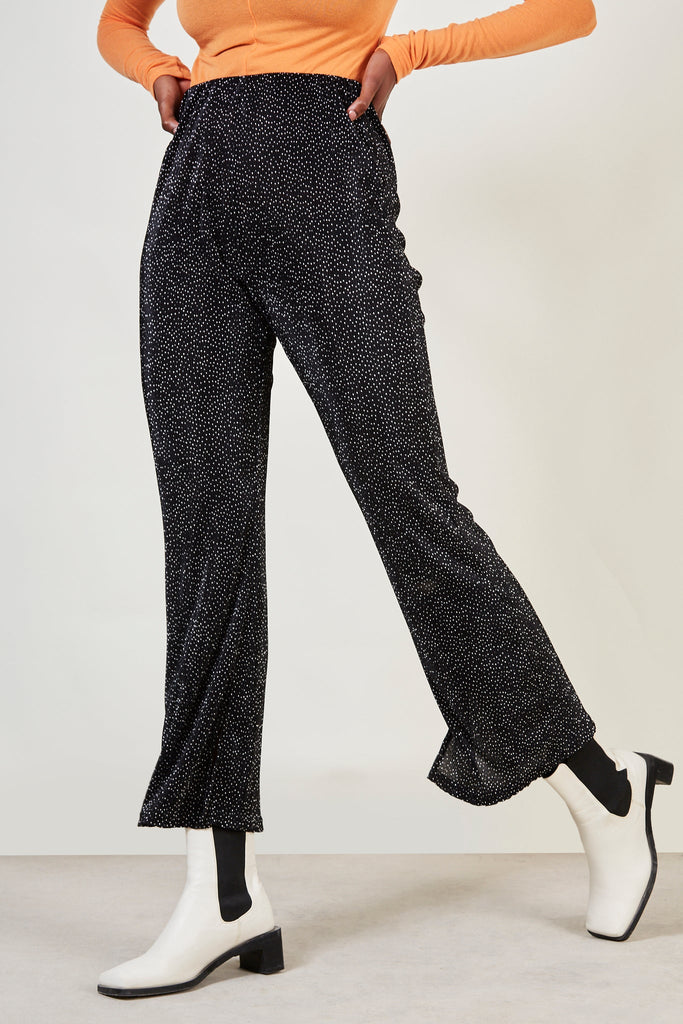 Black and white polka dot ribbed trousers_3