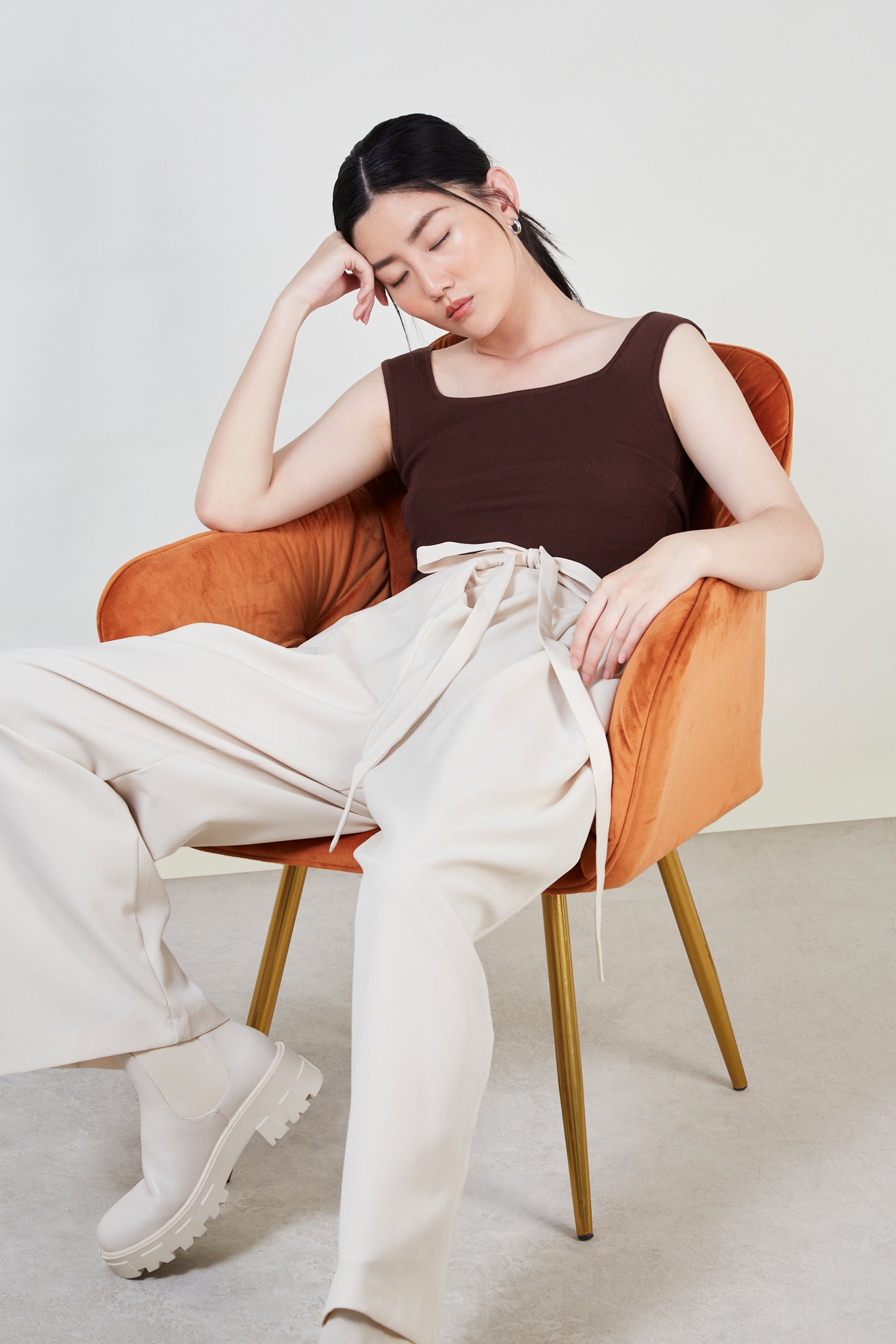 Ivory tie waist trousers_6