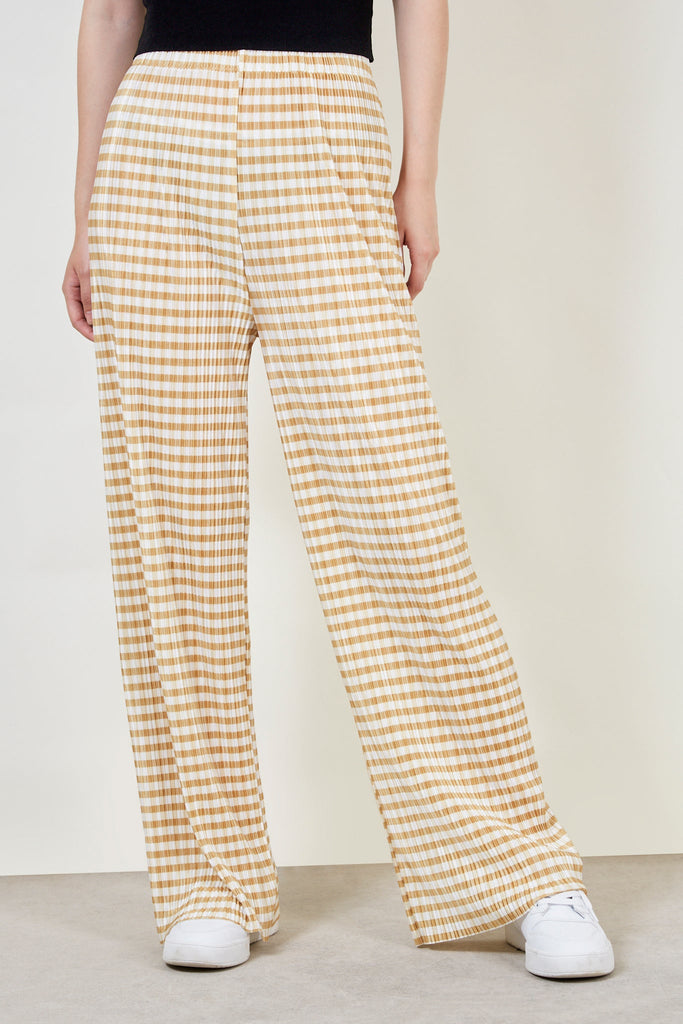 Yellow gingham side slit trousers_1