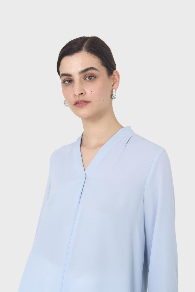 Light blue classic deep V mid sleeve blouse_4
