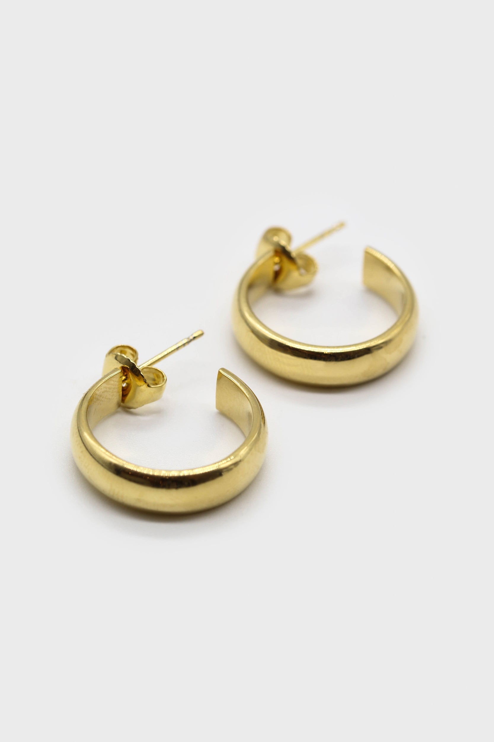 thick hoop glossy earrings 19mm