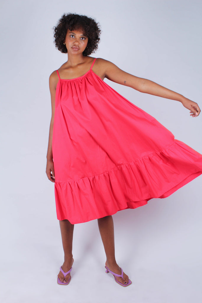 Red large ruffle hem rope belted dress_1