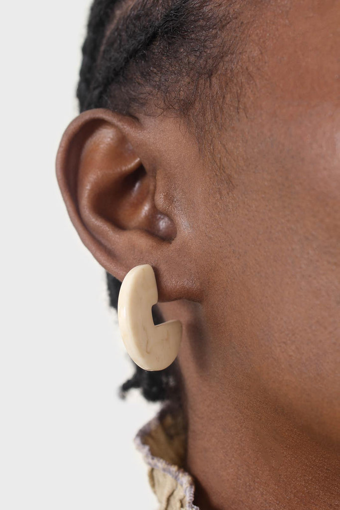 Ivory marble circle earrings_2