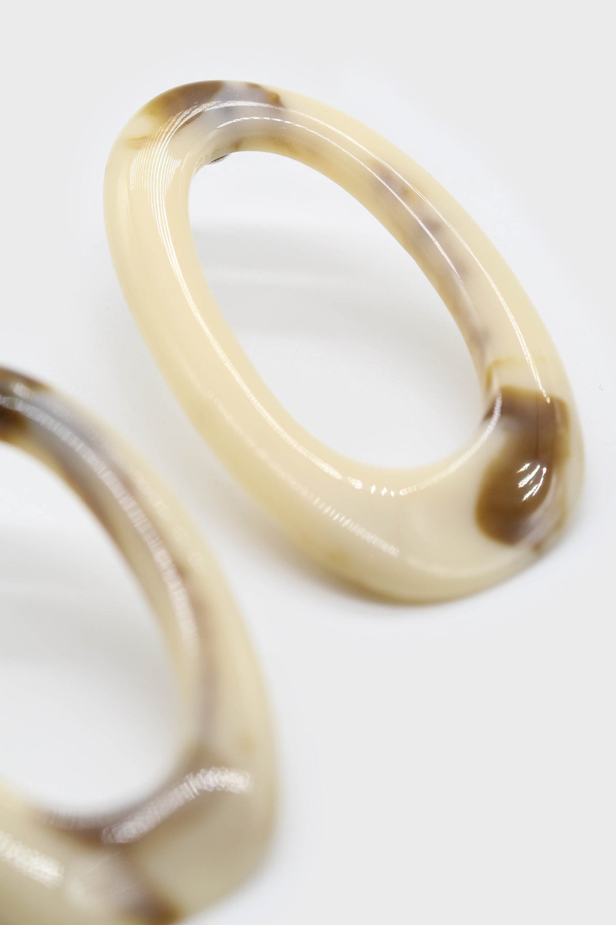 Large irregular circle earrings