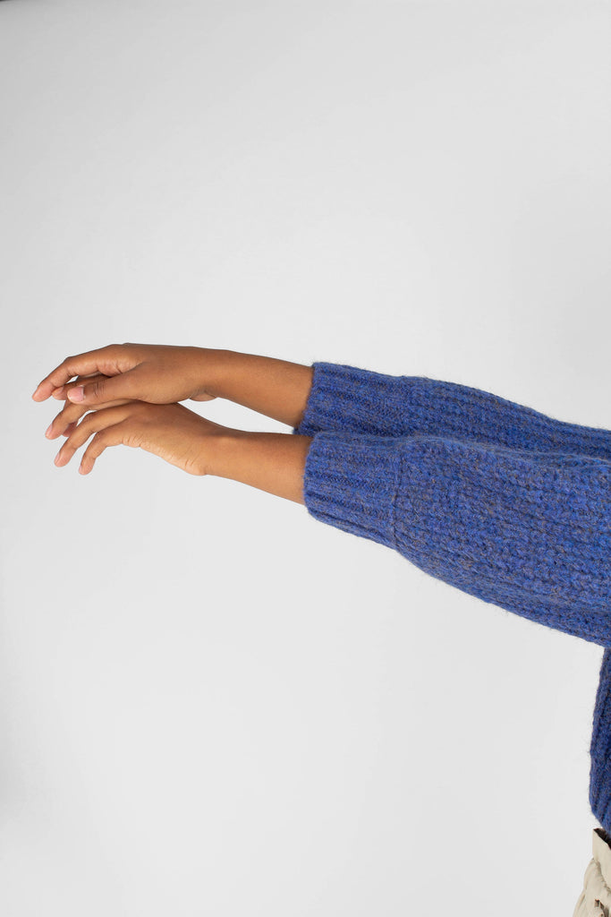 Blue flecked chunky knit cropped jumper_5