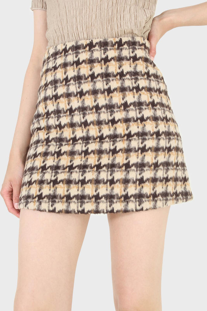 Brown houndstooth fuzzy mini skirt_3