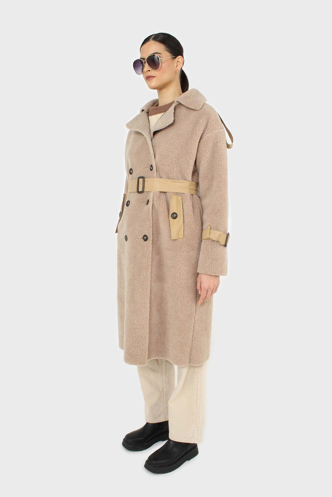 Beige vegan leather trim belted teddy coat_2