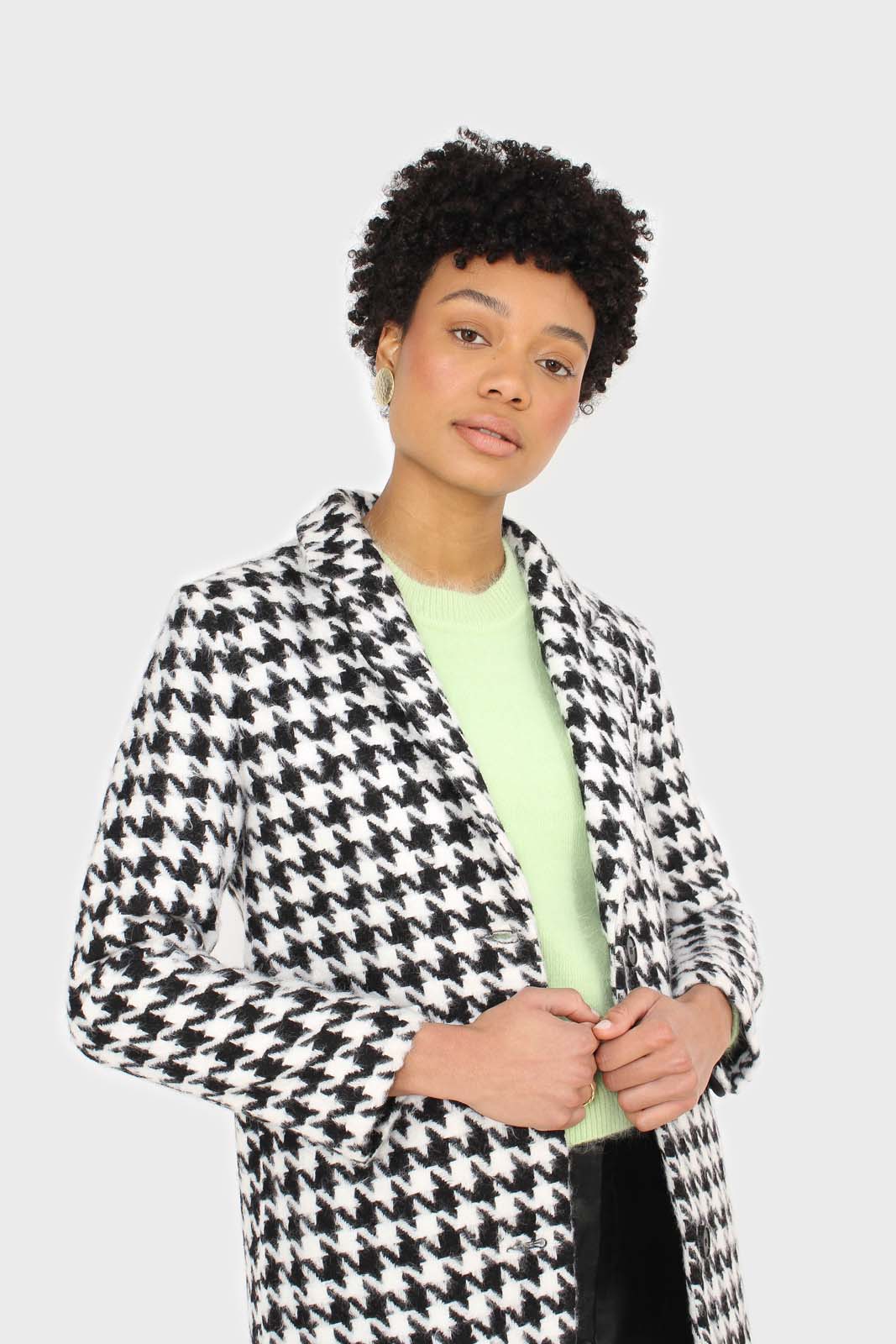 Black and white large houndstooth wool blazer_8