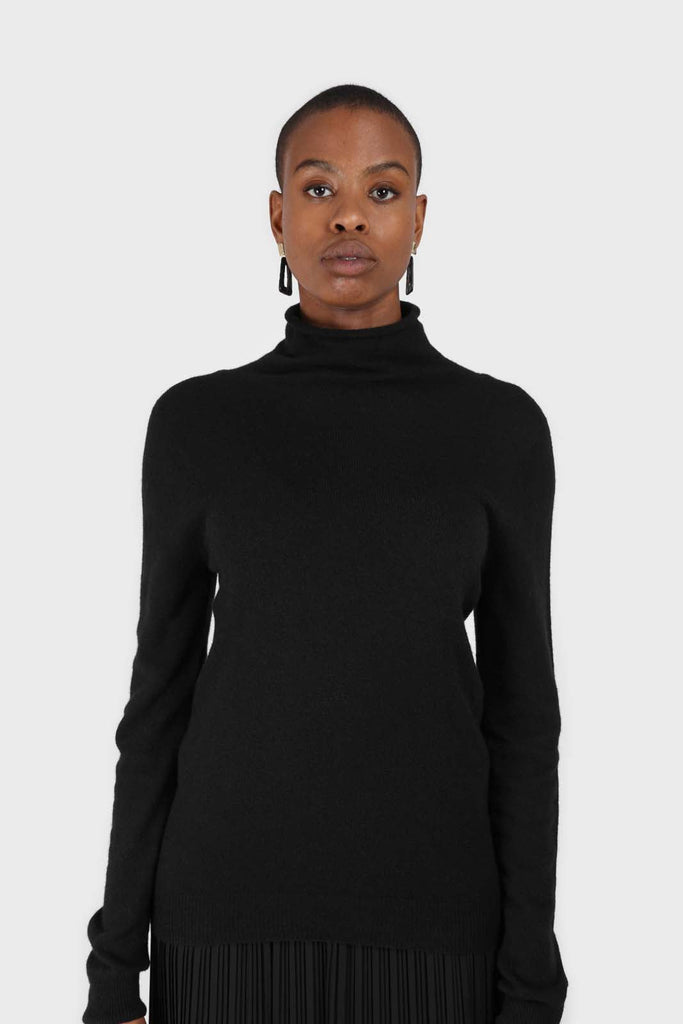 Black cashmere-wool blend light weight turtleneck_1