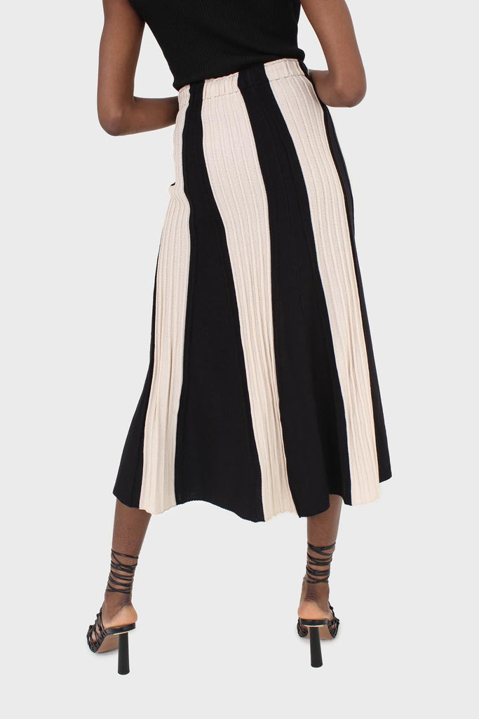 Black and ivory thick stripe flare knit midi skirt_3