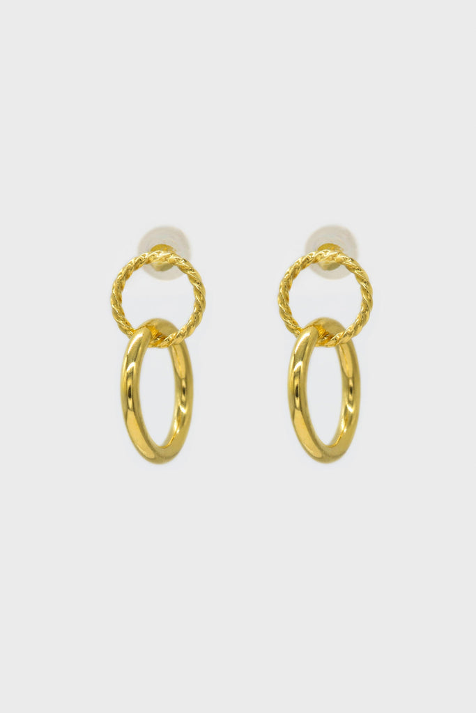 Gold linking circle earrings_4