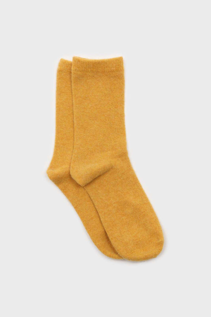 Yellow smooth wool long socks_1