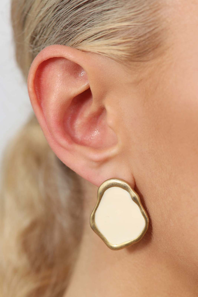 Gold and ivory irregular circle earrings_2