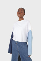 White denim colour block sleeve cropped top_7