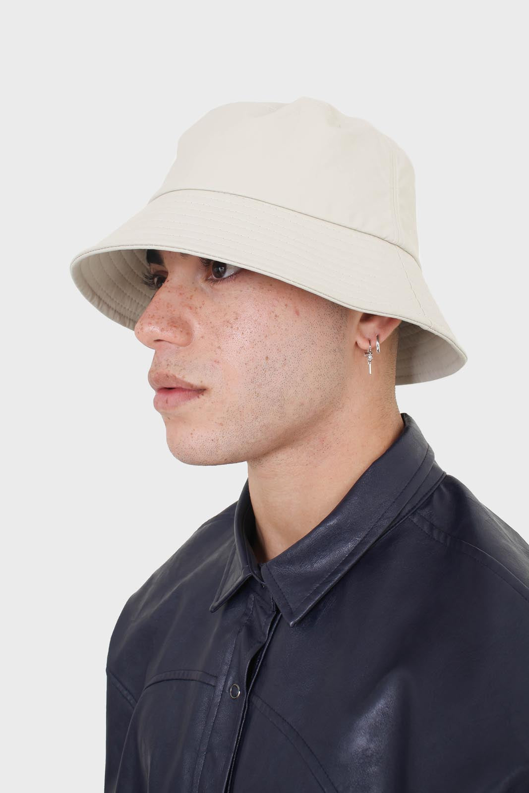 Ivory vegan leather bucket oversized bucket hat_3