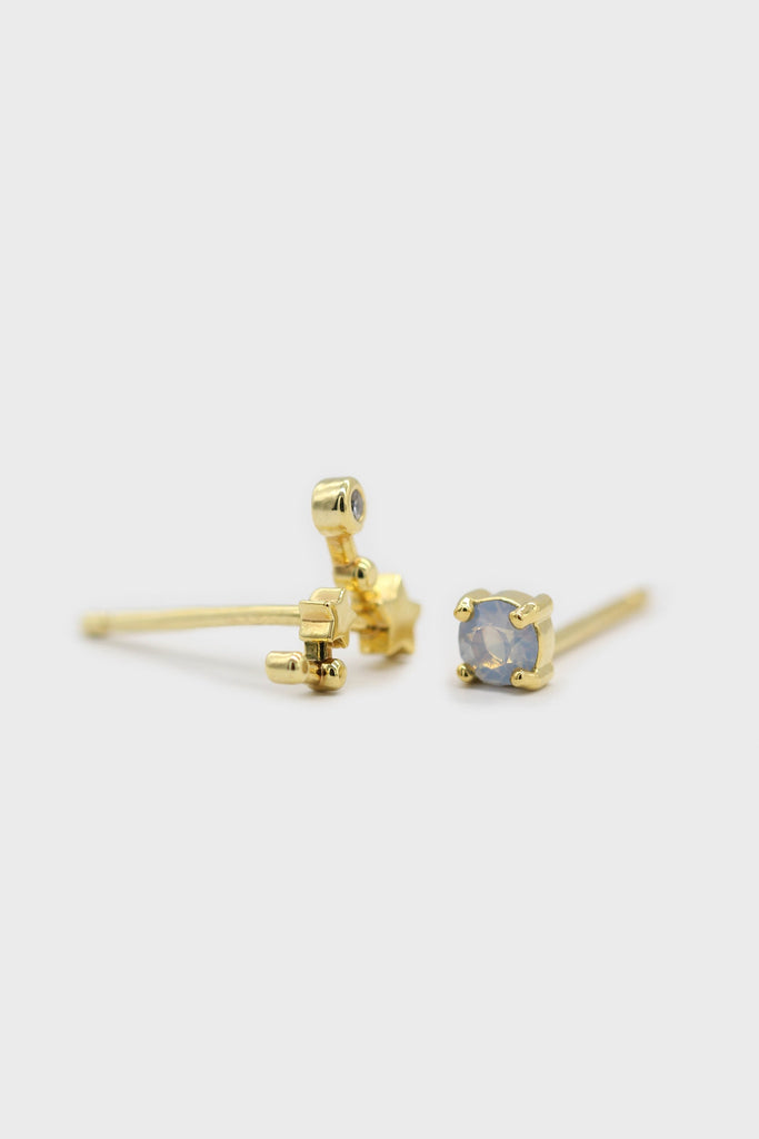 Gold birthstone zodiac earrings / Mar - Aquamarine light blue_1