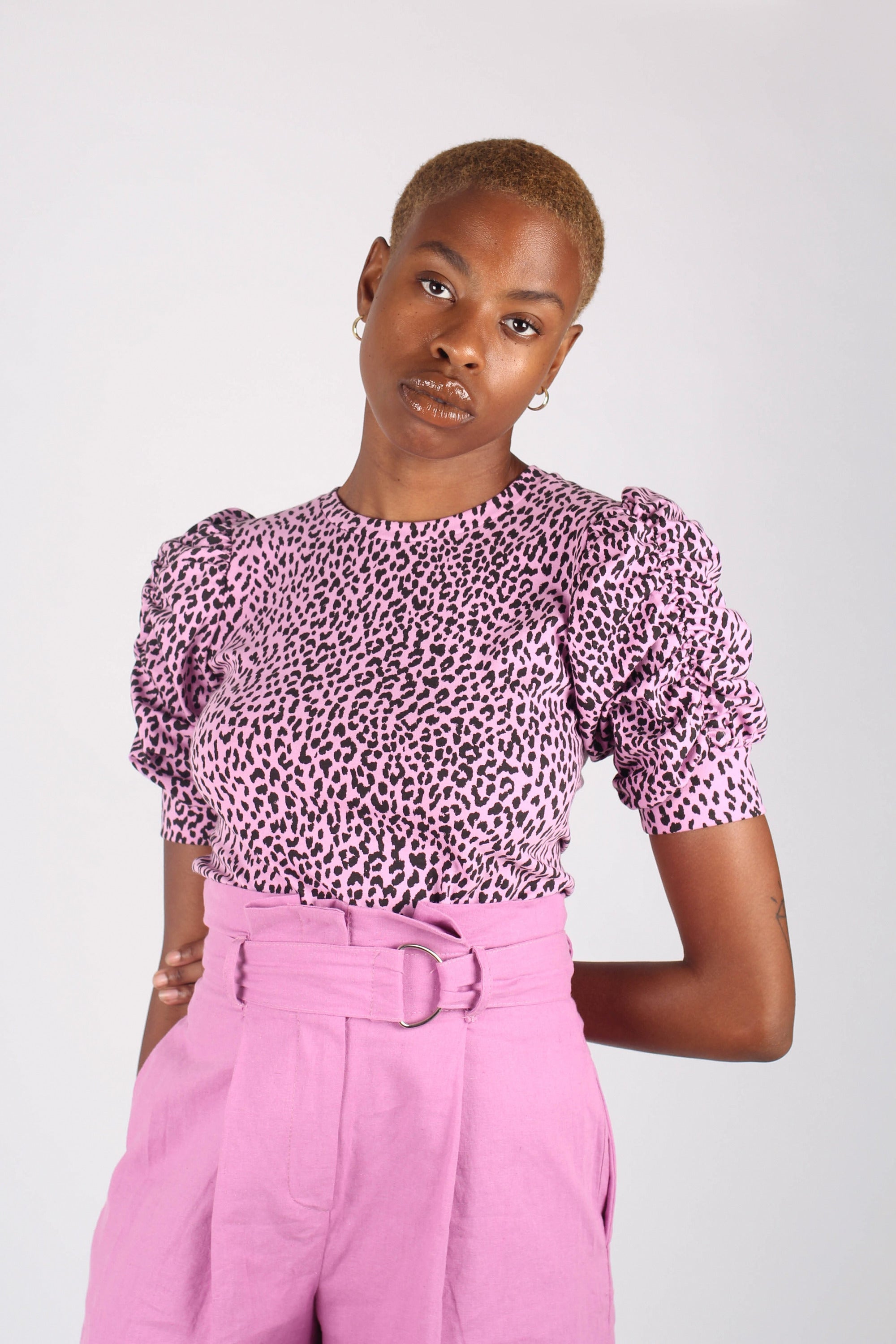 Lilac and black leopard print puff sleeve top_1